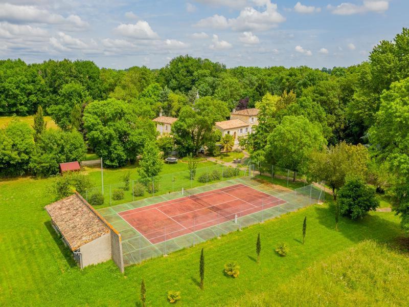 Gite Du Moulin De La Virvee Saint-Andre-de-Cubzac Bagian luar foto